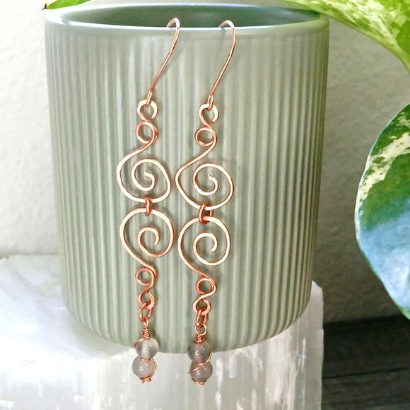 Long Boho Chic Agate Crystal Dangle Earrings, Hammered Copper Gemstone Jewlery - Picture 3 of 7